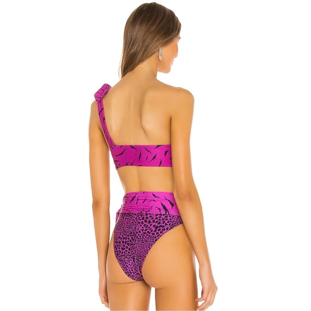 Beach Riot Bikini - Picture 3 of 4